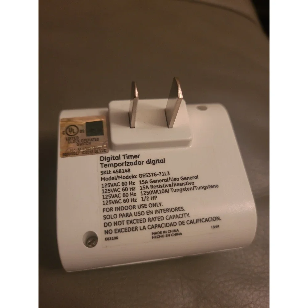 Defiant‎ 15 Amp 7-Day Indoor Plug-In Digital Polarized Timer White 49809DI
